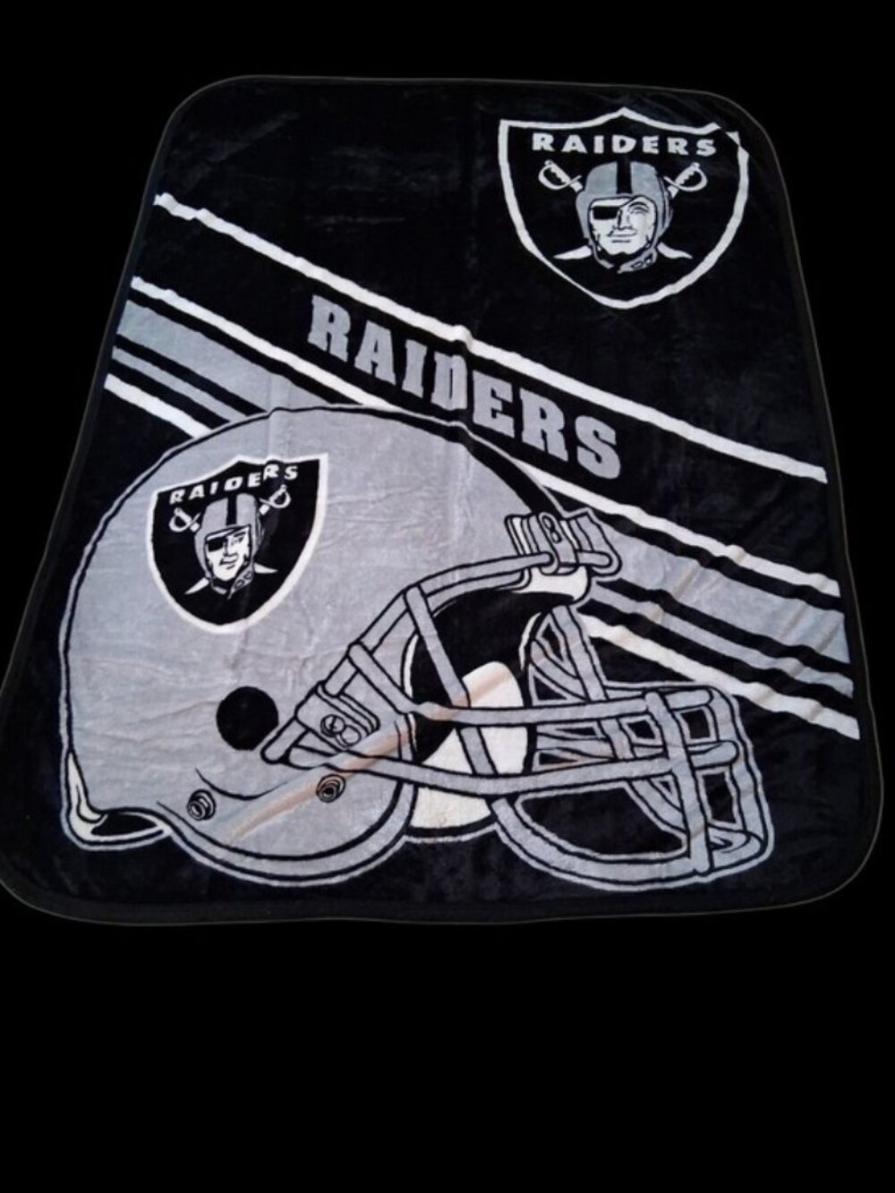 NWT Northwest NFL Las Vegas Raiders Twin Plush Raschel Blanket 60x80